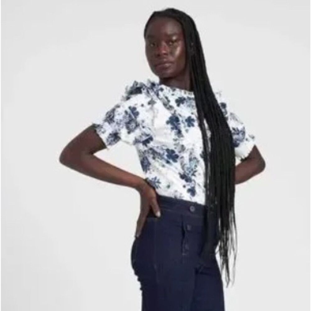 EUC Erdem X Universal Standard Cotton Blue White Floral Ruffle Blouse XS 12
